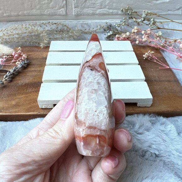 Gorgeous Carnelian Flame - Picture 3 of 8